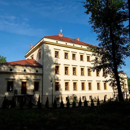 Pałac Lubiechowa-jelenia Góra- Riesengebirge 3*