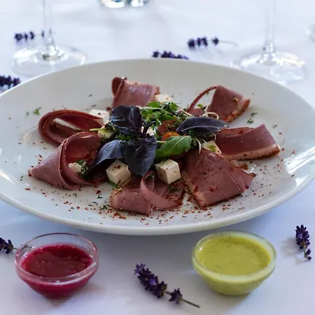 Pałac Lubiechowa-jelenia Góra- Riesengebirge 3* Lubiechowa