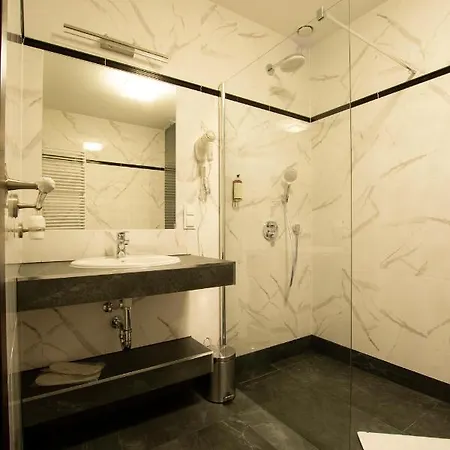 Palac Lubiechowa-jelenia Gora- Riesengebirge 3* Lubiechowa