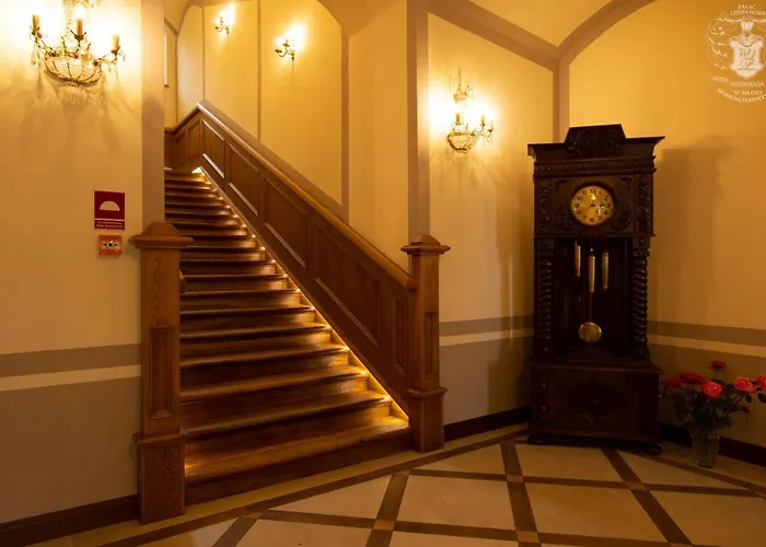 Frühstückspension Palac Lubiechowa-jelenia Gora- Riesengebirge Lubiechowa