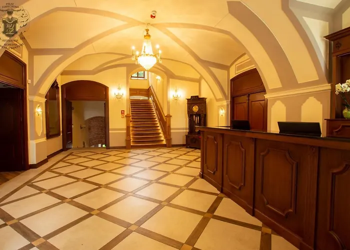 Palac Lubiechowa-jelenia Gora- Riesengebirge Panzió