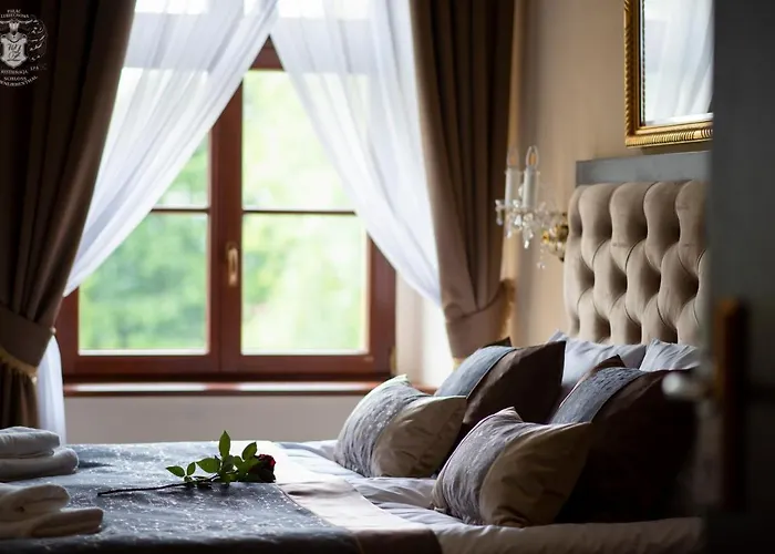 Palac Lubiechowa-jelenia Gora- Riesengebirge Frühstückspension Lubiechowa