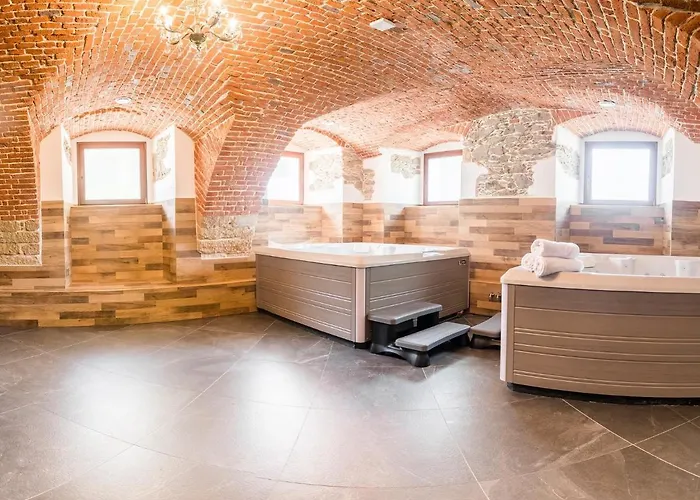 Frühstückspension Palac Lubiechowa-jelenia Gora- Riesengebirge 3*