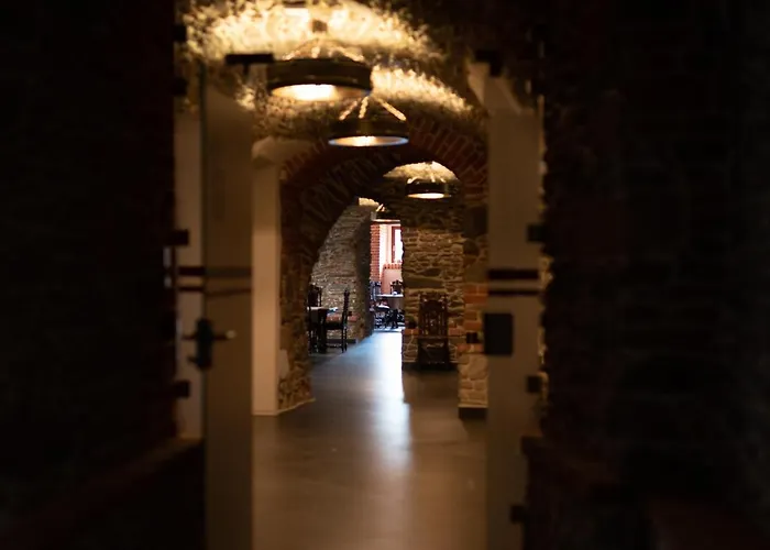 Frühstückspension Palac Lubiechowa-jelenia Gora- Riesengebirge