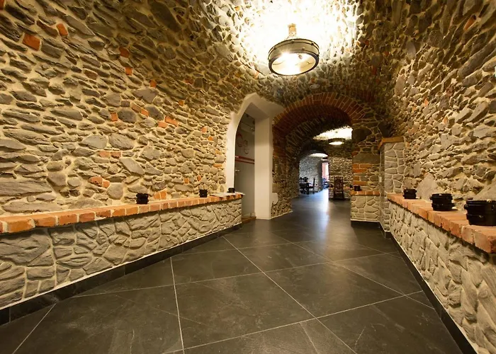 Frühstückspension Palac Lubiechowa-jelenia Gora- Riesengebirge 3*