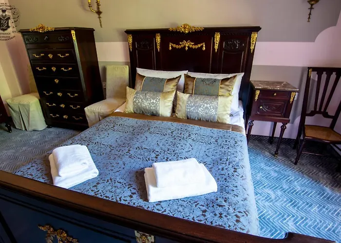 Palac Lubiechowa-jelenia Gora- Riesengebirge Frühstückspension 3*