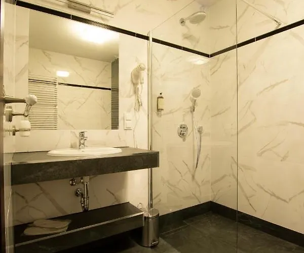 Palac Lubiechowa-jelenia Gora- Riesengebirge 3* Lubiechowa